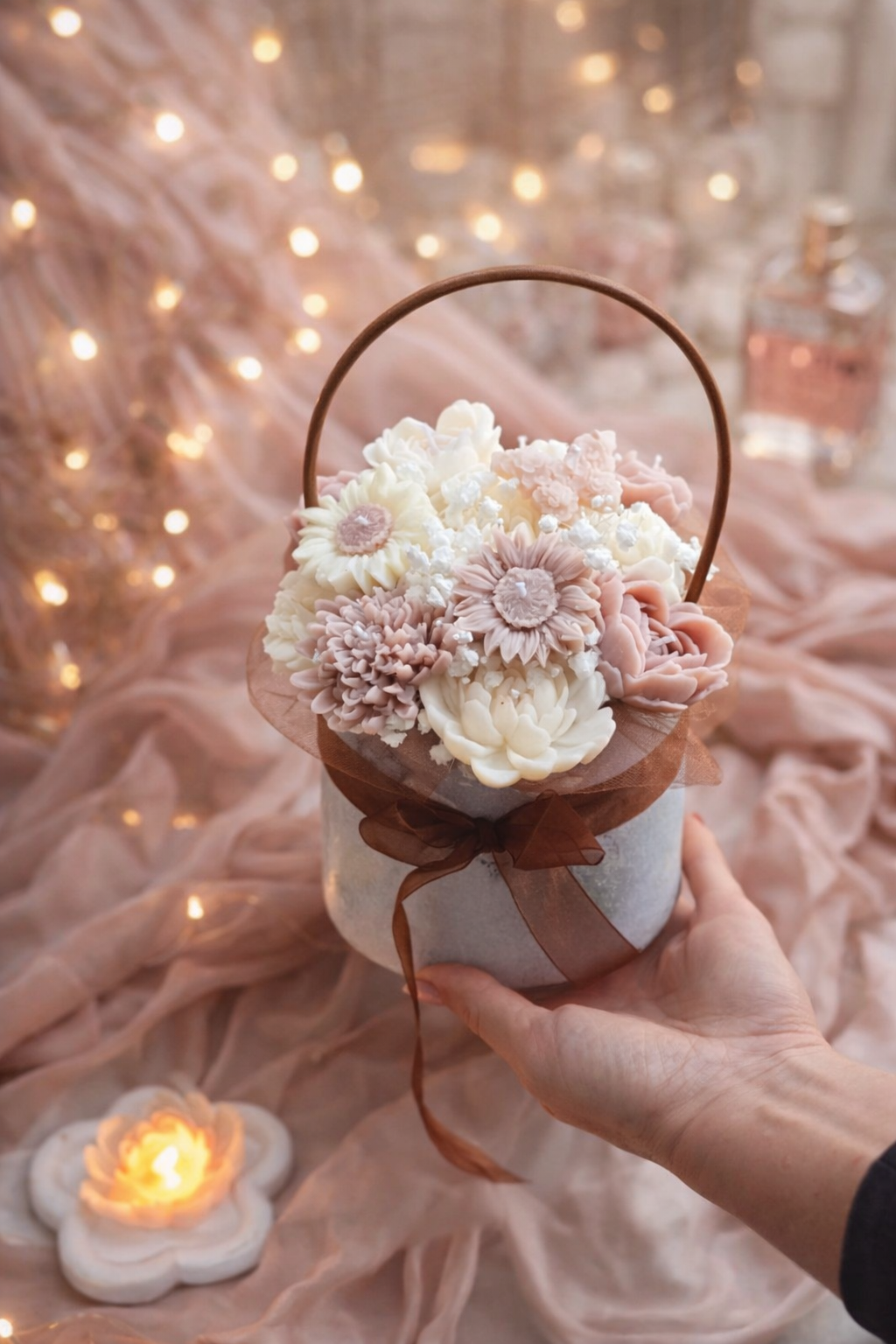 A Crème Couture✨️NEW✨️ medium